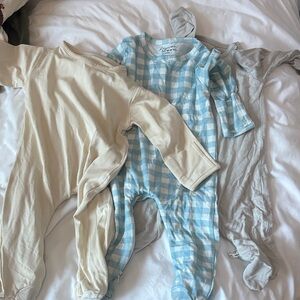 Lemon and loom bamboo Cream, Blue, and Gray Baby Onesie Trio